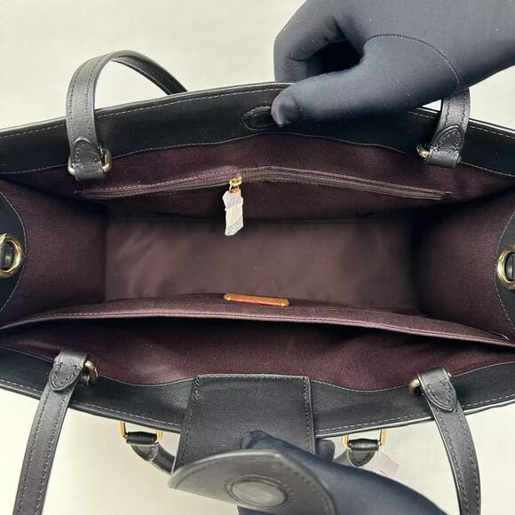 Coach Large Maggie Tote Bag In Blocked Signature Leather Black CY672 $598 - Picture 8 of 12